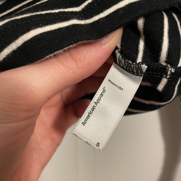 Crop top - Picture 2 of 2